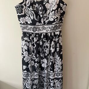 White House Black Market Black and White Midi Dress